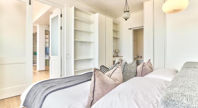 Charming Clifton Apartment - Number 4701 photo