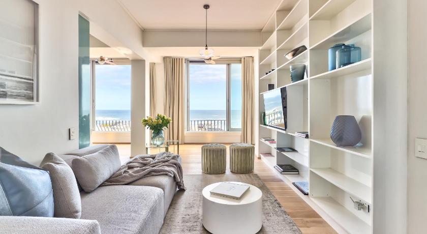 Charming Clifton Apartment - Number 4701 — Hotel in Cape Town