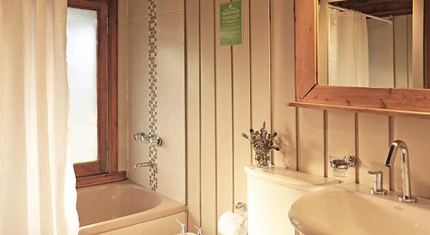 Image of Two-Bedroom Bungalow 2