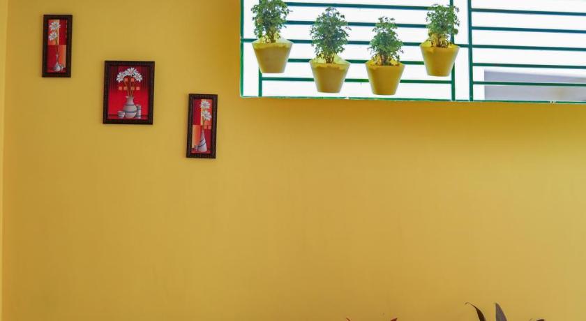 Hotel Yellow Bells – Hyderabad, IA