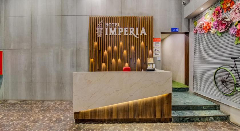 OYO Townhouse 867 Hotel Imperia photo