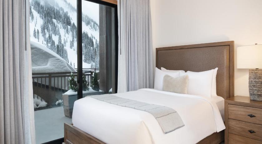 The Snowpine Lodge photo