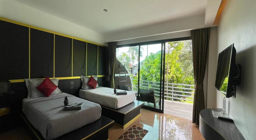 Image of Side Sea View Double or Twin Room 0
