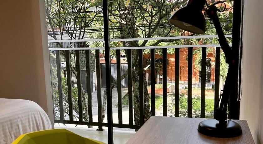 カリ HOTEL 9.5 SAN FERNANDO 4つ星 ホテル 施設