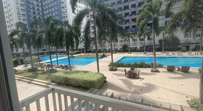 Amigo's Place at Sea Residences photo