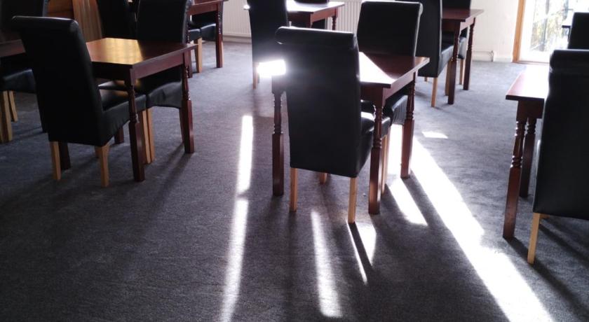 Ravenswood Social Club photo