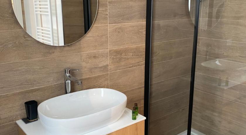 Nu House Rooms & Apartments photo
