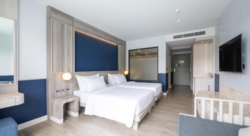 Image of Deluxe Garden View Room 4