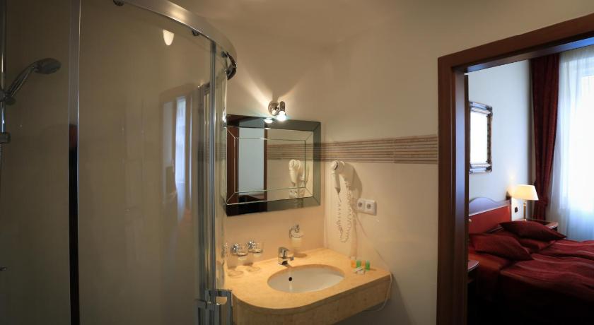 Ariston & Ariston Patio Hotel photo