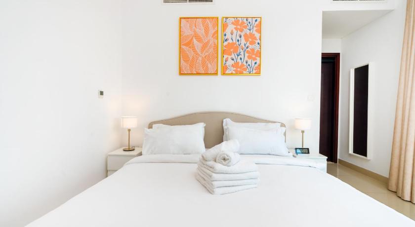 Lux BnB I 29 Burj BLVD I Downtown Views - image 9