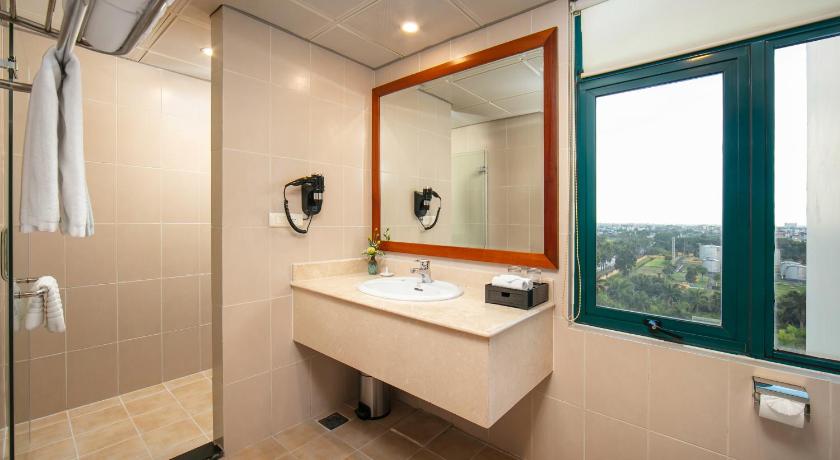 Image of Deluxe Double or Twin 12