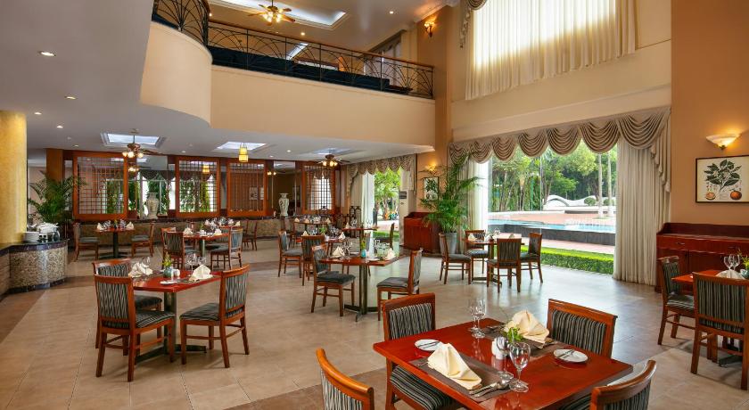 ハイズオン Nam Cuong Hai Duong Hotel 4つ星 ホテル 客室