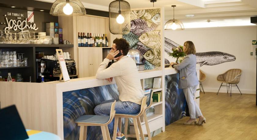 ibis Styles Bordeaux Begles photo