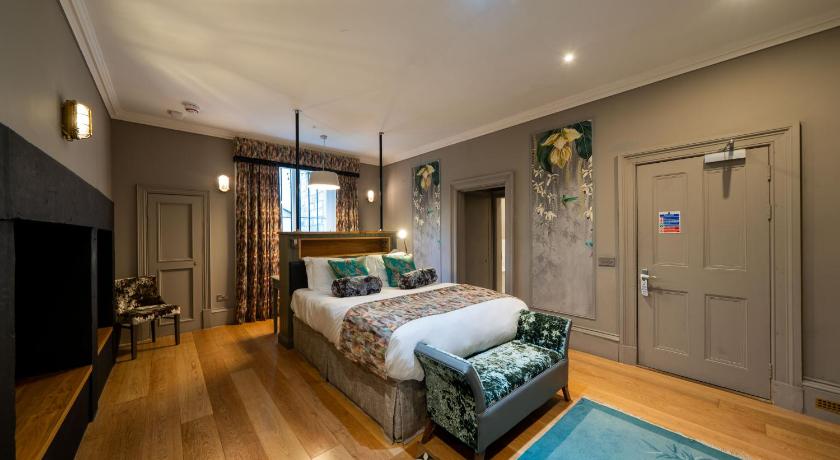Image of Double or Twin Mini Suite 0