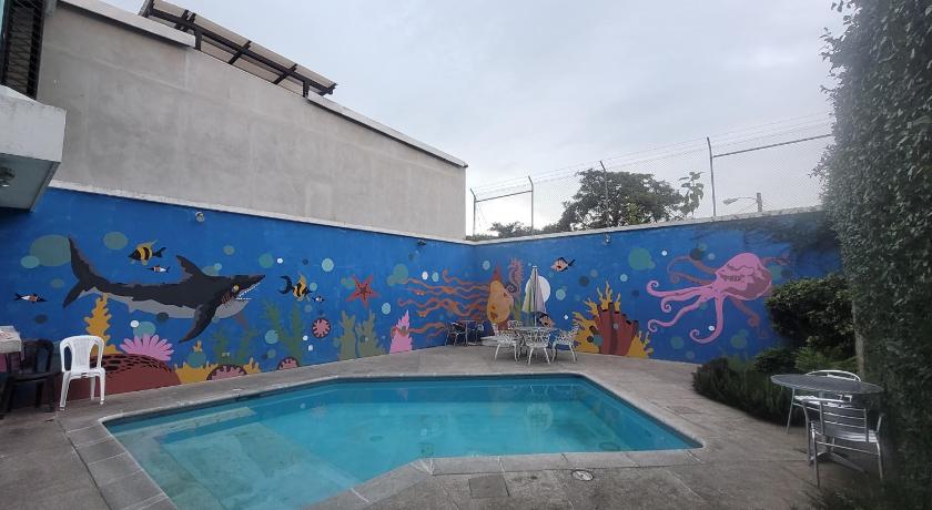 Pool Party House photo