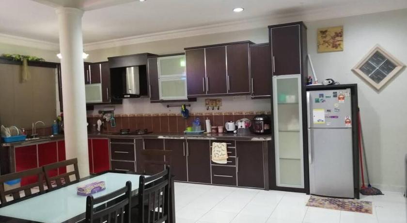 SRI WANG HOMESTAY @ ARAU photo