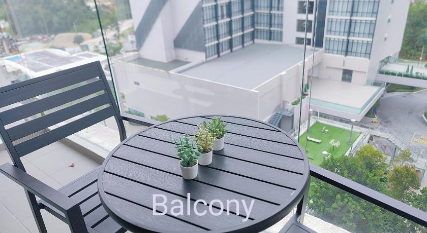 Pool View 3-bedrooms (10pax) @ Midhill Genting Free WiFi n Aircond photo