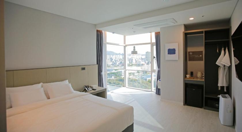 Gwangju Culture Hotel LAAM photo