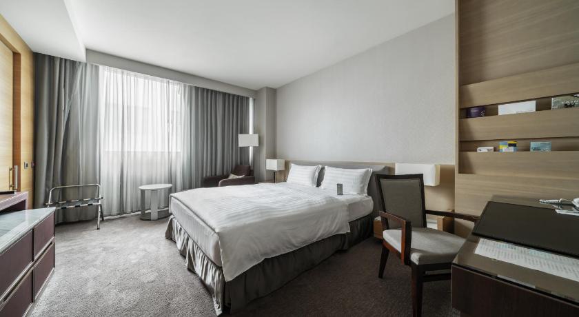 Image of Accessible 1 Double Bed 4