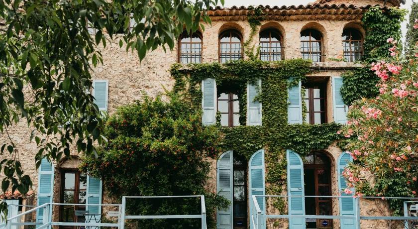 Domaine des Bruguieres — Hotel in Entrecasteaux