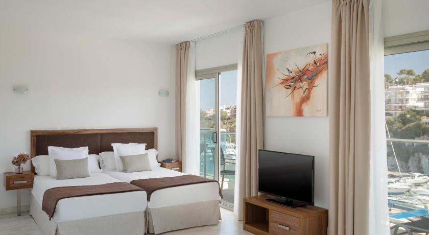 Apartamentos PortoDrach photo