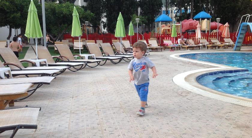 Kamares Apartments ΕΕ photo