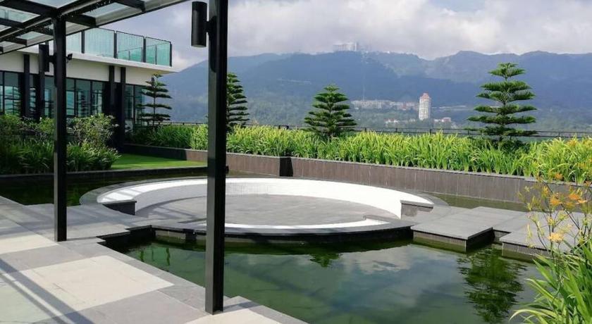LOVEly 2 bedrooms Premier Suite @VISTA | FREE WIFI - image 13