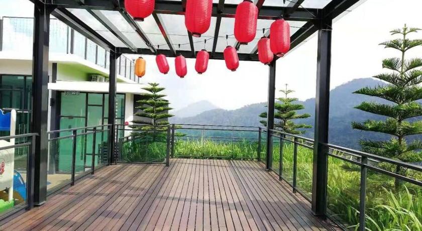 LOVEly 2 bedrooms Premier Suite @VISTA | FREE WIFI - image 14