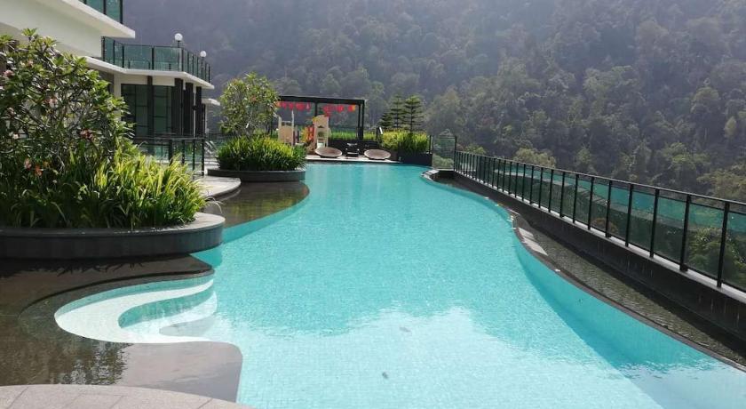 LOVEly 2 bedrooms Premier Suite @VISTA | FREE WIFI - image 36