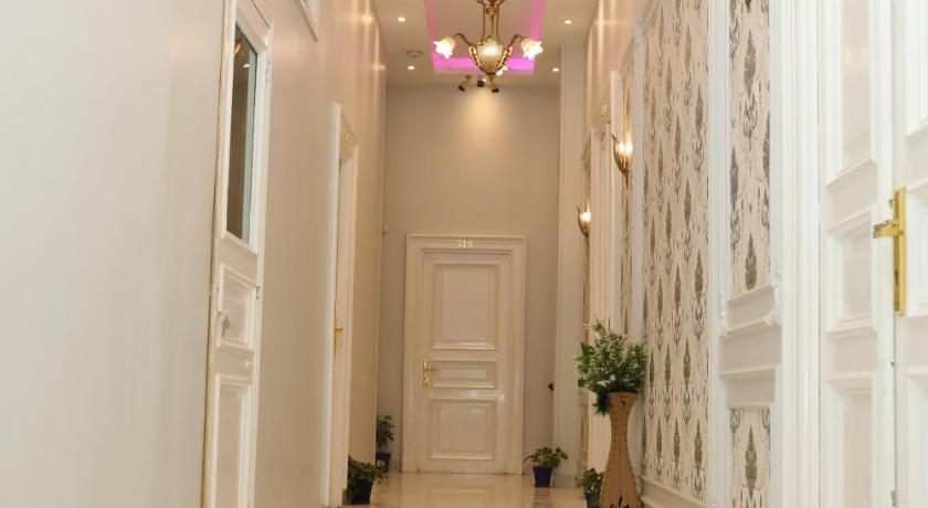 Midtown Hostel - image 11