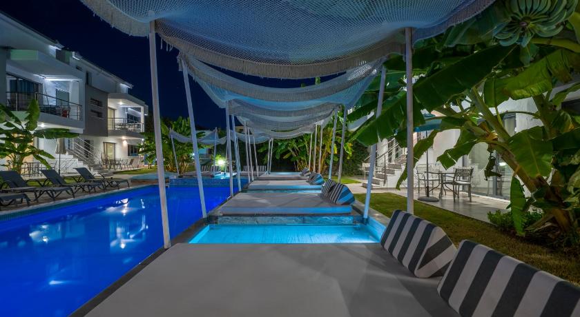 Adonis Luxury Village photo