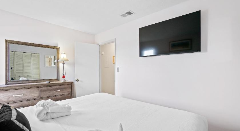 Image of Two-Bedroom Apartment 14