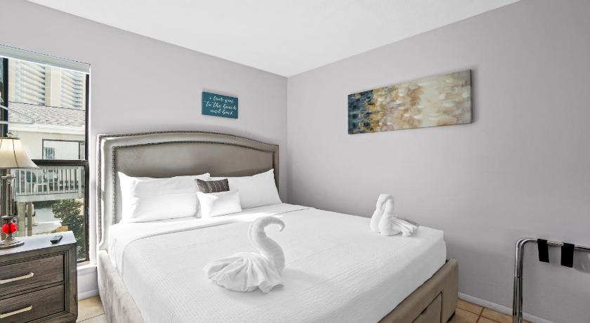 Image of Two-Bedroom Apartment 10