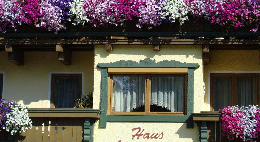 Haus Alpenland photo