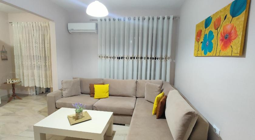 Tirana City Center Apartment photo