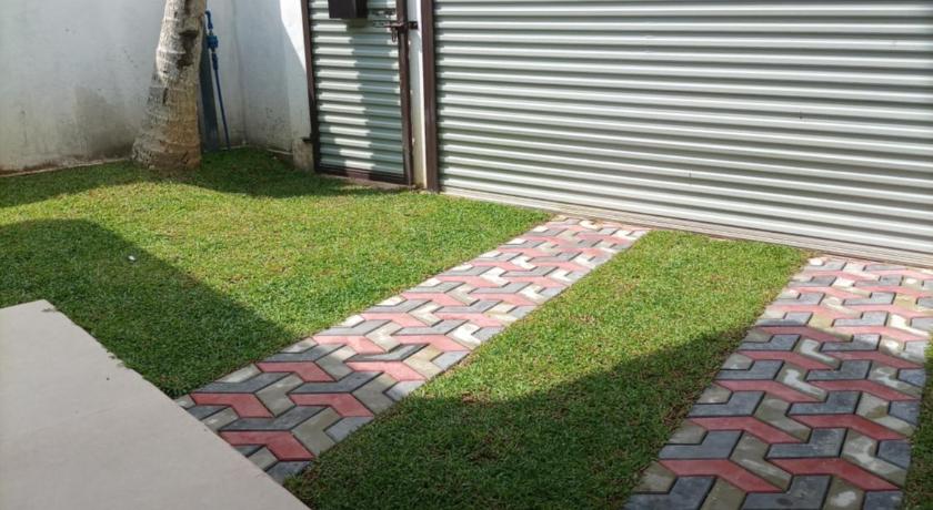 White Villa Resort-Koledanda — Hotel in Mirissa