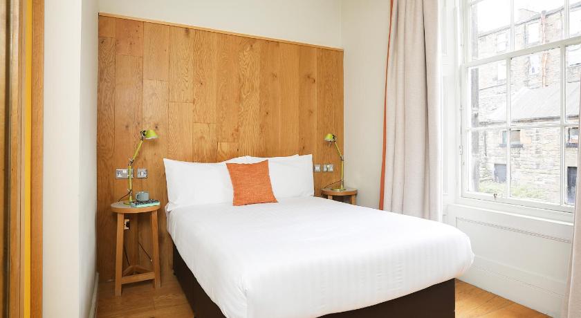 Image of Double Room 4