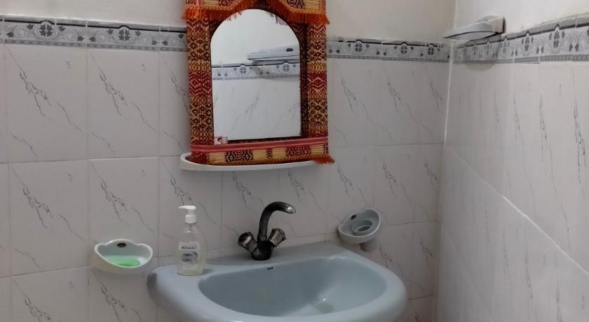 Five Giants Lahore Homestay - image 4