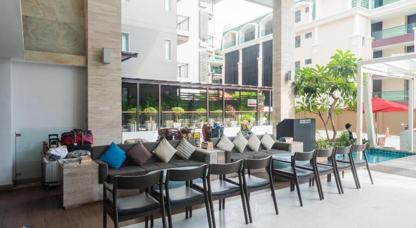 Patong Beachfront Studio 2 Mins Walk To Whitebeach - image 6