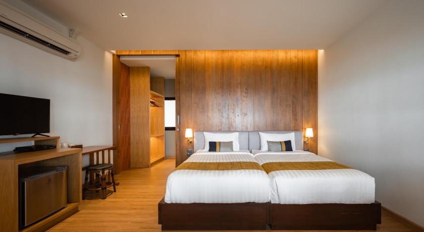 Image of Triple Room Sea View 0