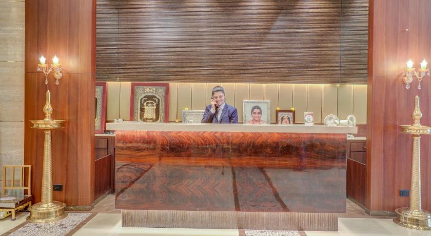 Hotel Gurudev Grand photo