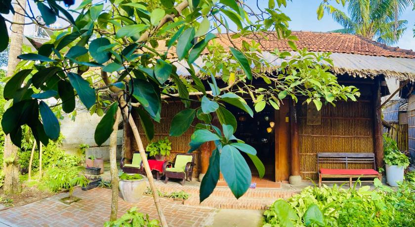 Image of Bungalow (2 Adults) 1