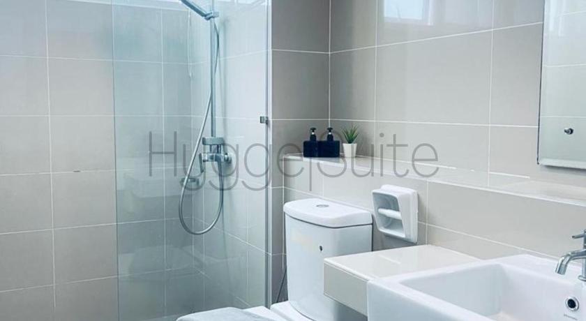 Hygge Suite Sutera Avenue photo