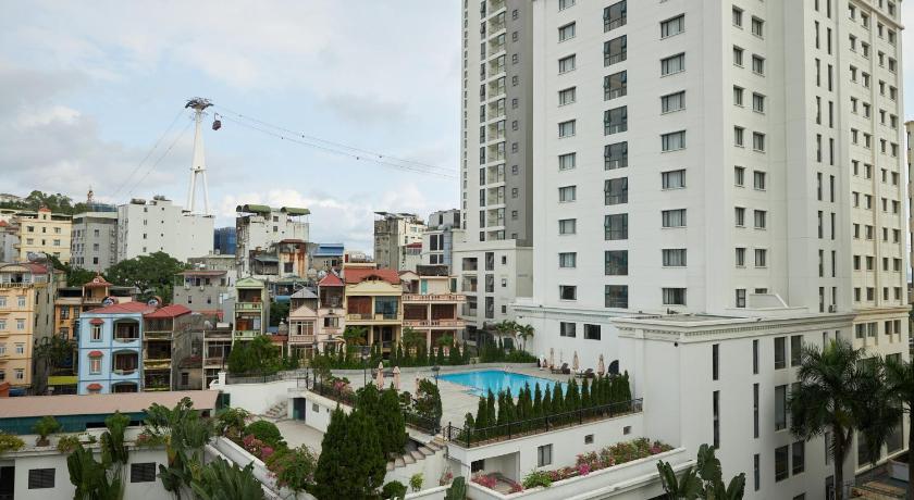 Van Nam Hotel – Halong