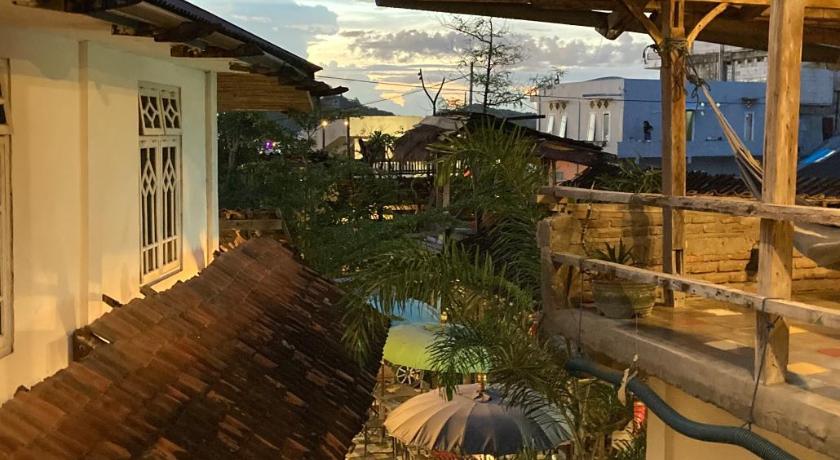 La Boheme Bajo — Hotel in Labuan Bajo