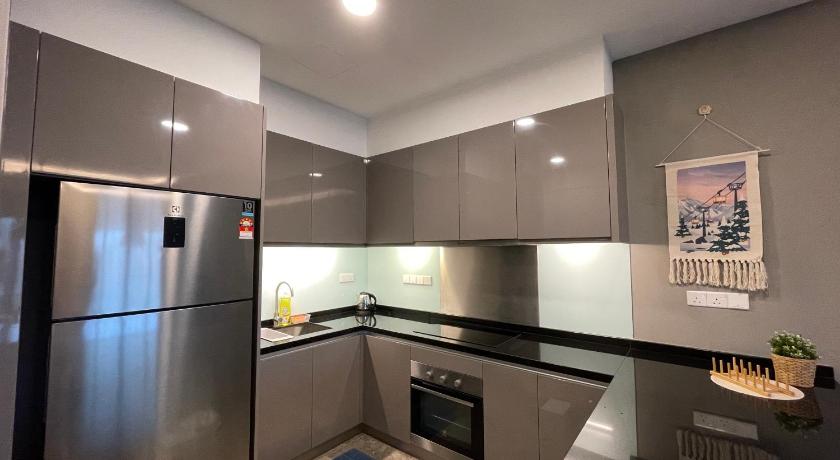 LOVEly 2 bedrooms Premier Suite @VISTA | FREE WIFI - image 35