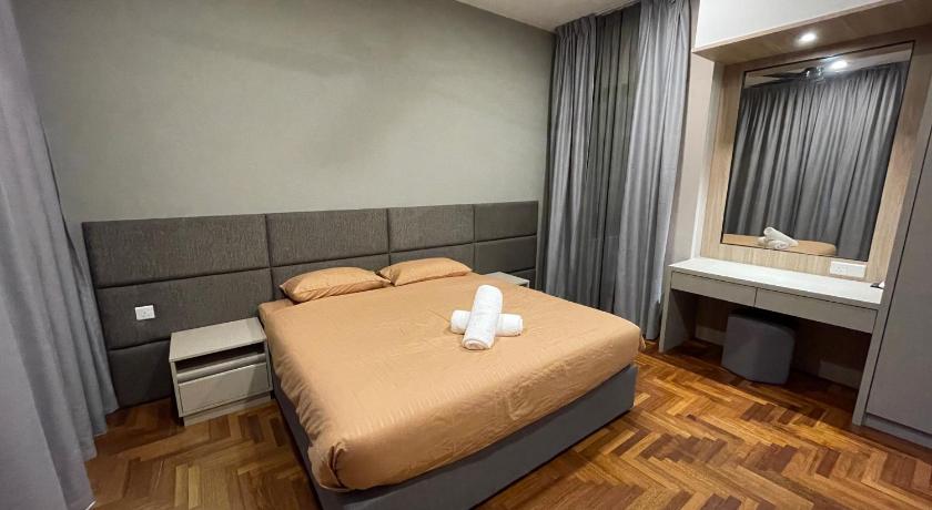 LOVEly 2 bedrooms Premier Suite @VISTA | FREE WIFI - image 34