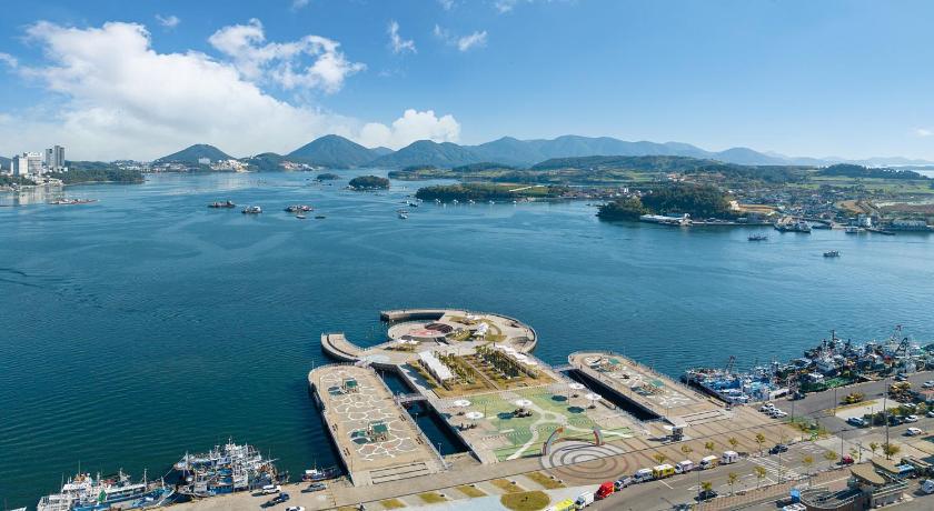 Yeosu Hotel The One photo