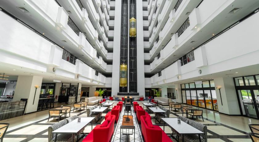 イポー Travelodge Ipoh 4つ星 ホテル 眺望