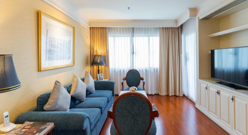 صورة غرفة عائلية مطلة على البحيرة (Lake View Family Room) 6